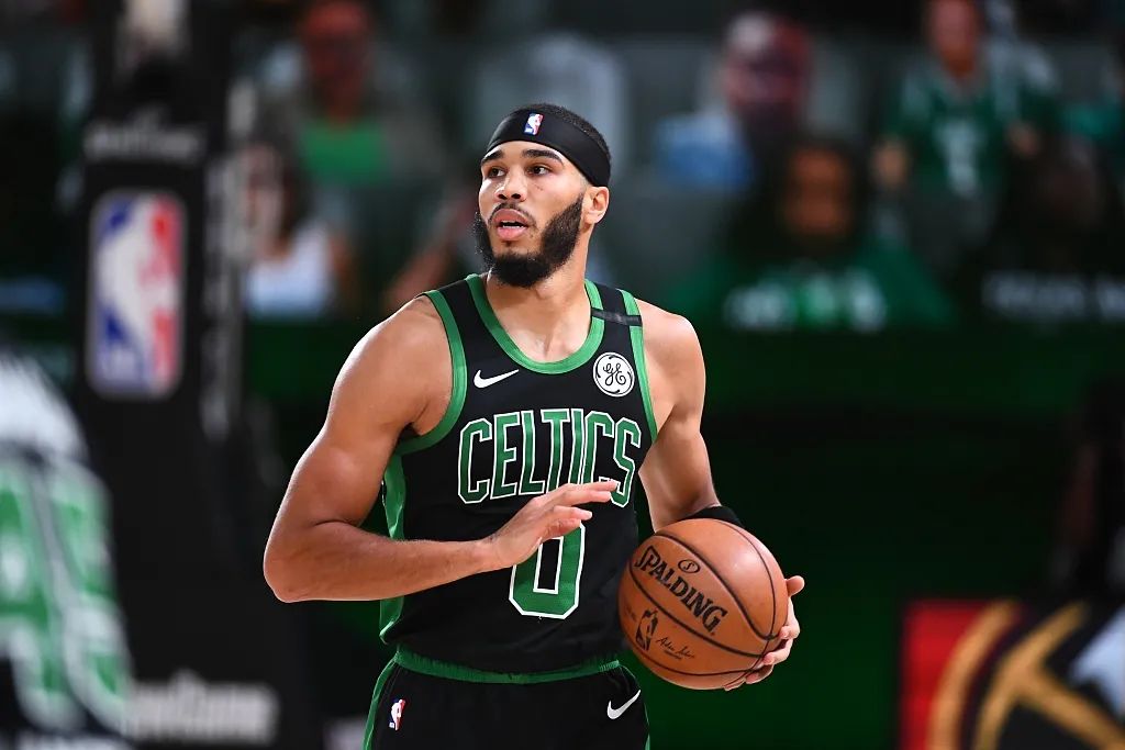 今晚波士顿凯尔特人备战德国杯，更衣室发声细节曝光，气氛紧张，心理建设被强调的简单介绍爱游戏