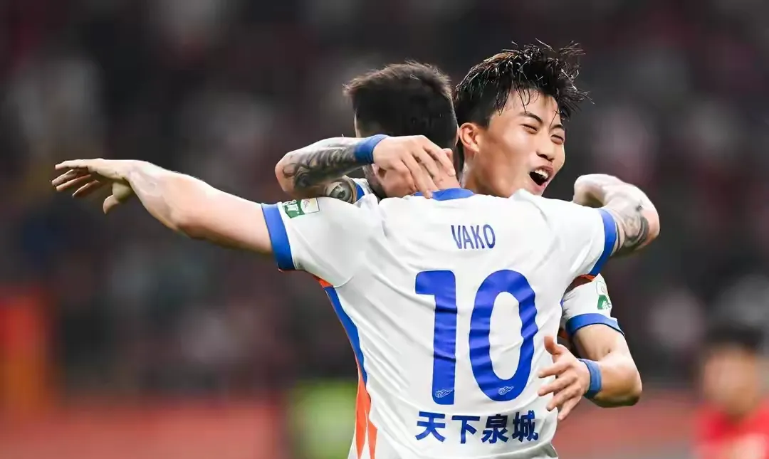 西甲今夜再迎强敌，莱比锡遗憾出局，主帅态度：震撼外界，资深球员宣示担当的简单介绍爱游戏APP