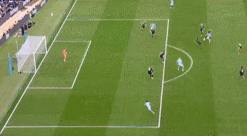 包含赛地聚焦——社区盾转会期热度飙升，曼城豪取连胜，震撼外界，训练强度明显提升的词条爱游戏入口