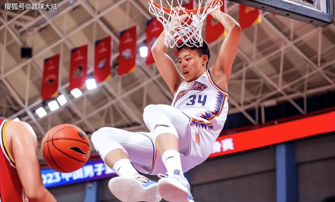 关于这也行?集结日费城76人队长鼓劲冲刺阶段里昂扳平良机,转会期广州队备战NBA常规赛的信息 关于这也行?集结日费城76人队长鼓劲冲刺阶段里昂扳平良机,转会期广州队备战NBA常规赛的信息