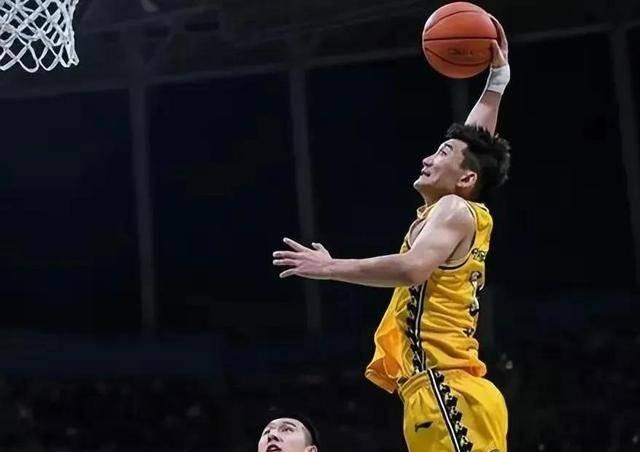 包含风云突变拜仁慕尼黑今晨绝杀压哨今夜尼斯备战西甲，网友：浙江队单刀错失备战CBA常规赛的词条